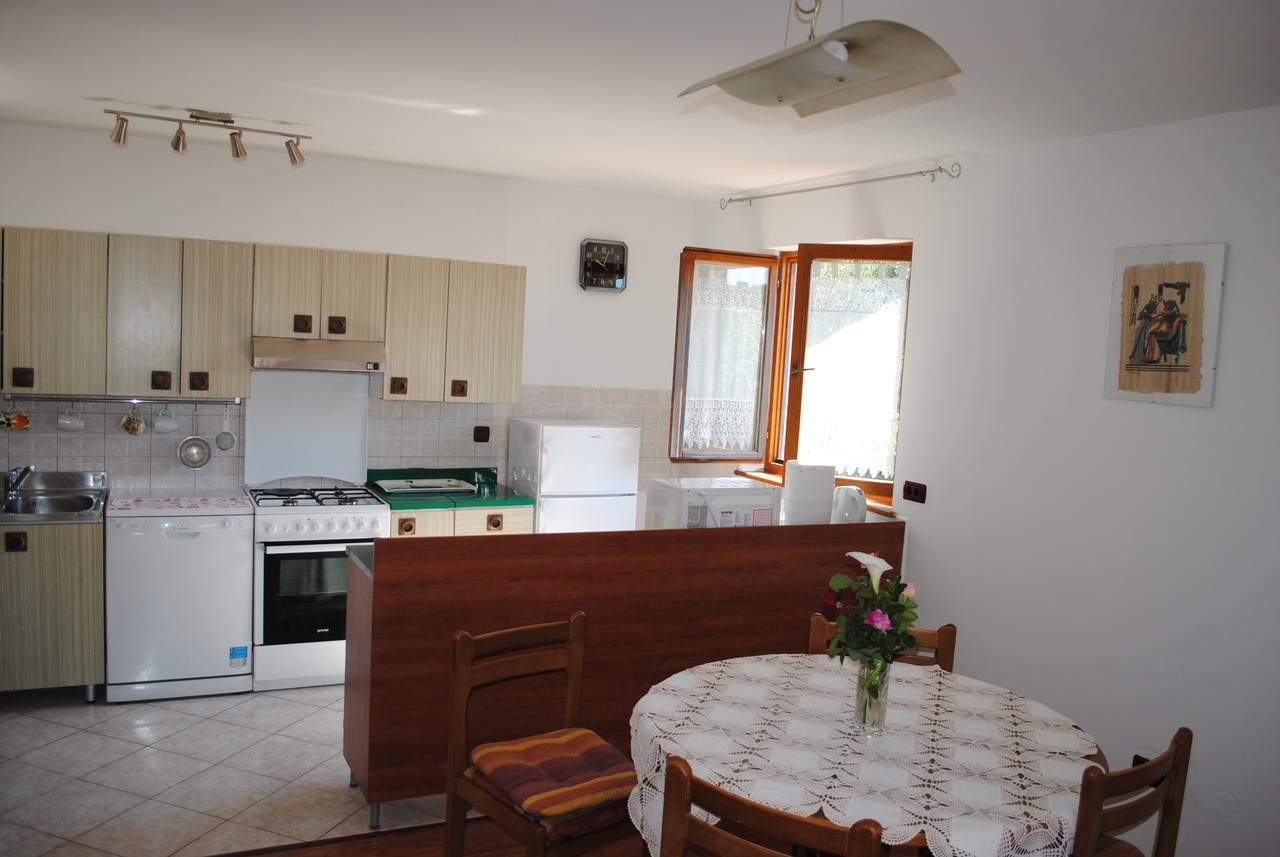 Holiday Home Ana Pola Esterno foto